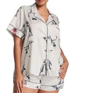 Victoria’s Secret VS Coconut White Penguin Print Satin Pajama Shorts Set Small S